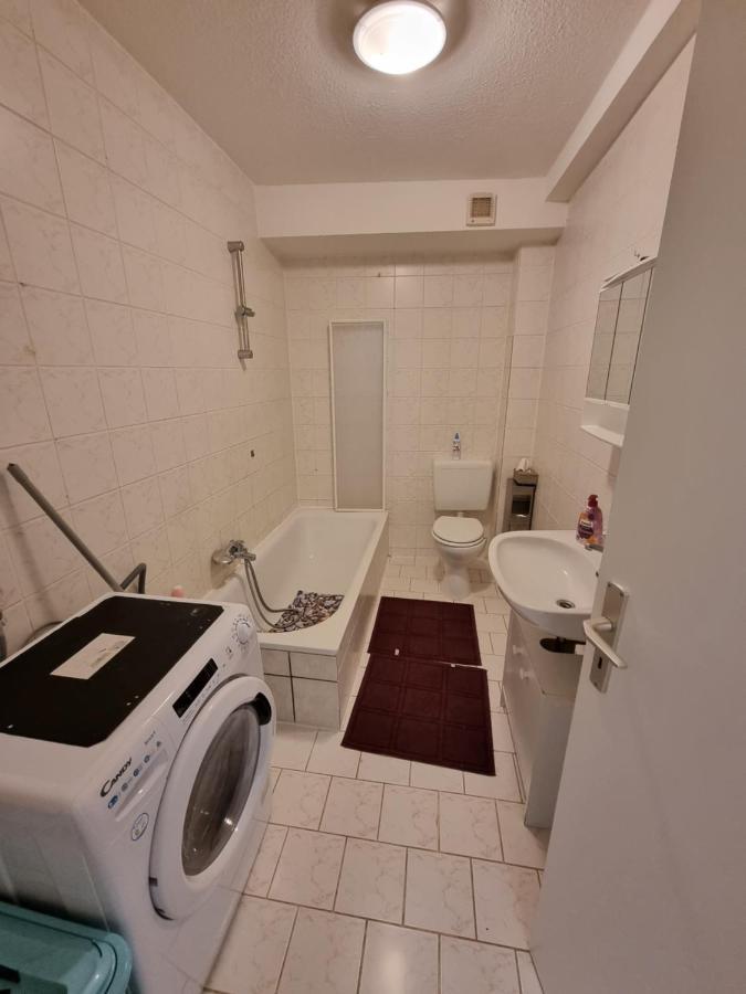 Monteur Wohnung 11 ピルマゼンス エクステリア 写真
