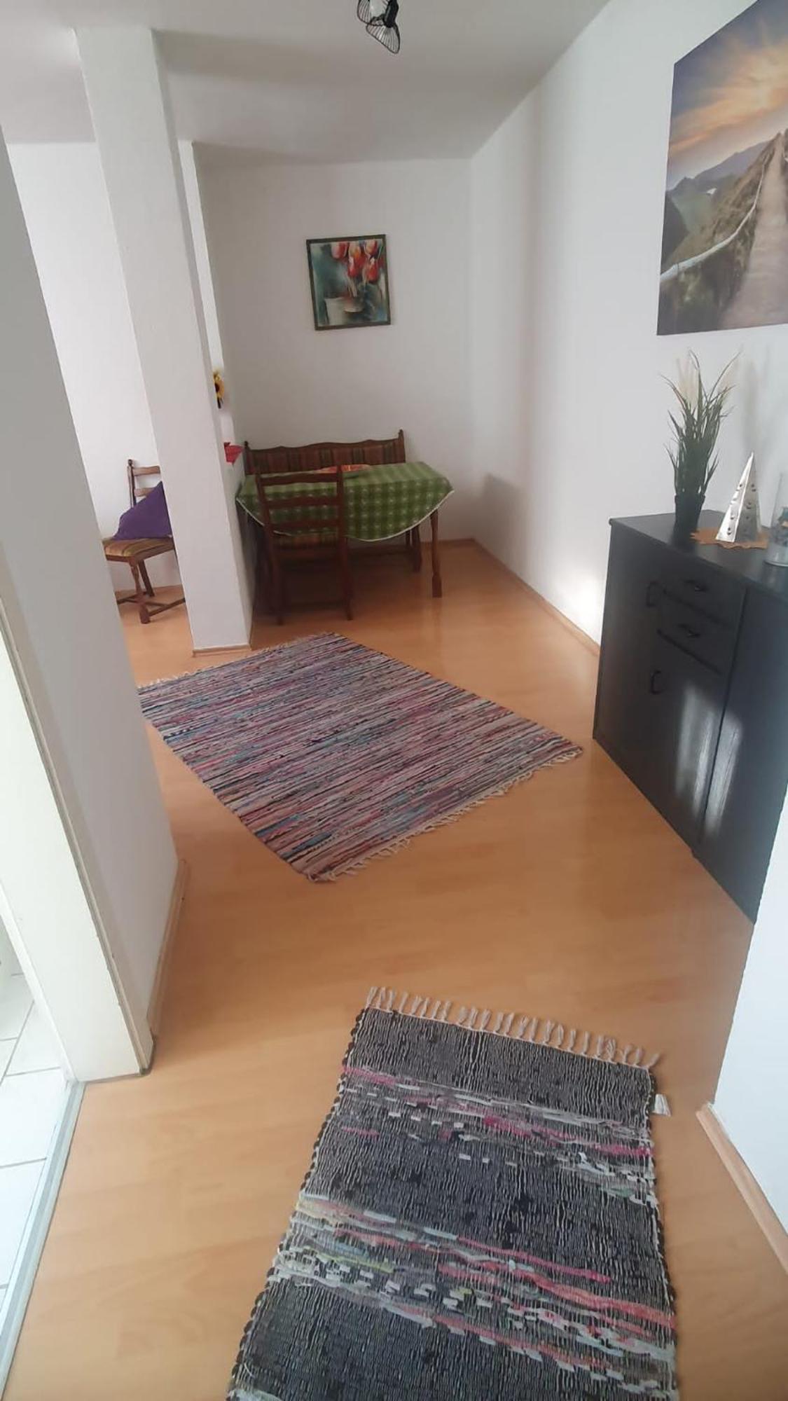 Monteur Wohnung 11 ピルマゼンス エクステリア 写真